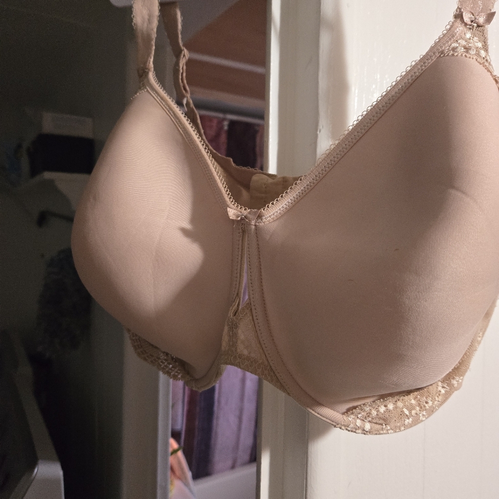 Elomi bra